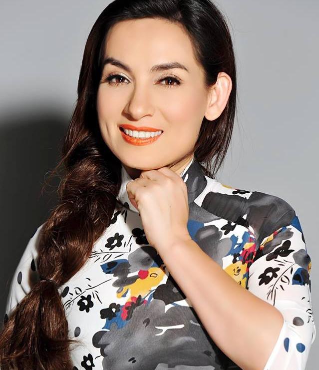 Phi Nhung ngày càng được công chúng yêu quý vì tài năng và tấm lòng nhân ái. Ảnh internet Phi Nhung ngày càng được công chúng yêu quý vì tài năng và tấm lòng nhân ái. Ảnh internet