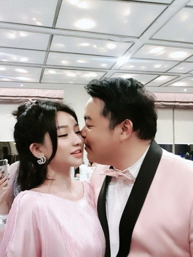 Mặc dù dính tin đồn hẹn hò nhưng Quang Lê và Ivy Lê vẫn một mực lên tiếng phủ nhận. Ảnh internet Mặc dù dính tin đồn hẹn hò nhưng Quang Lê và Ivy Lê vẫn một mực lên tiếng phủ nhận. Ảnh internet