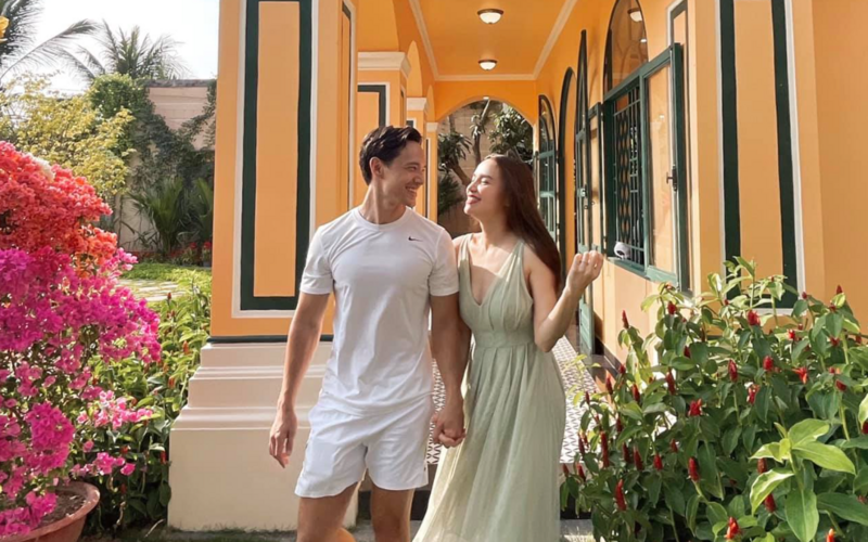 Kim Lý hết mực cưng chiều Hà Hồ kể từ khi hẹn hò. Ảnh internet Kim Lý hết mực cưng chiều Hà Hồ kể từ khi hẹn hò. Ảnh internet