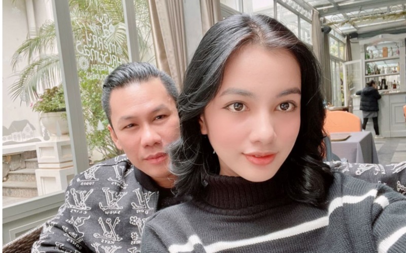 Tình tin đồn kém 27 tuổi của chồng cũ Lệ Quyên muối mặt vì bị bóc phốt trên MXH - Ảnh 1