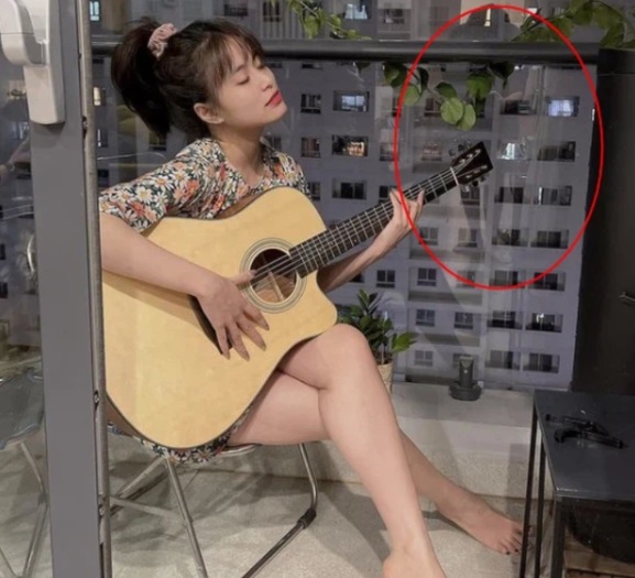 'Thánh soi' phát hiện thêm bằng chứng củng cố nghi vấn Hoàng Thùy Linh sống chung với Gil Lê - Ảnh 1 'Thánh soi' phát hiện thêm bằng chứng củng cố nghi vấn Hoàng Thùy Linh sống chung với Gil Lê - Ảnh 1