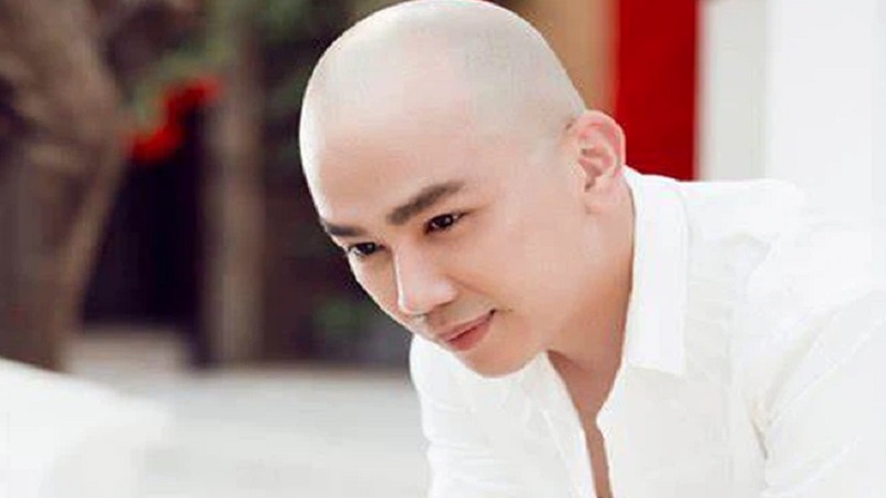 Cả showbiz xót xa trước sự ra đi của chuyên gia trang điểm Phan Minh Lộc. Ảnh internet Cả showbiz xót xa trước sự ra đi của chuyên gia trang điểm Phan Minh Lộc. Ảnh internet