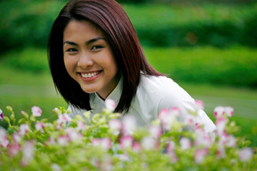 Tăng Thanh Hà khi còn đóng phim sở hữu nụ cười tỏa nắng. Ảnh internet