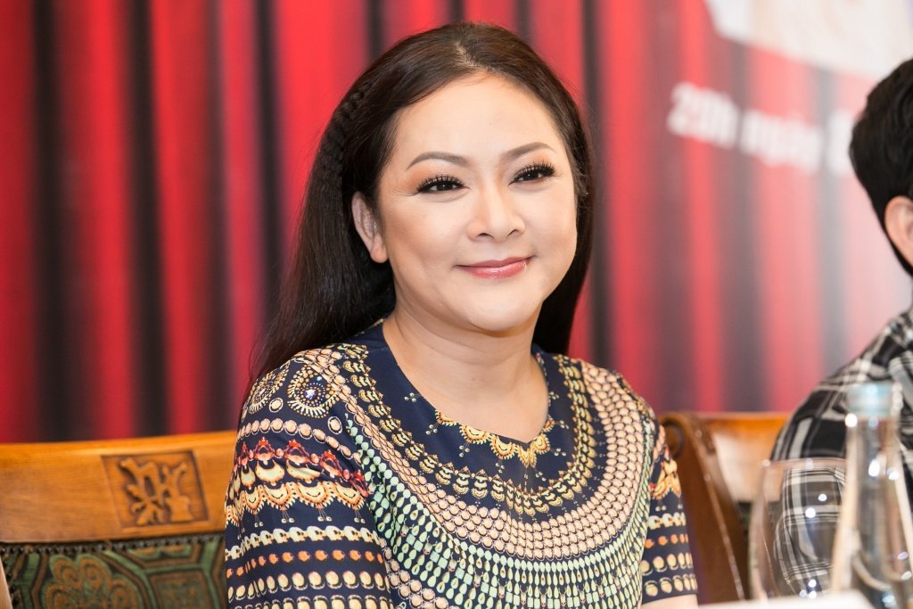 Ca sĩ Như Quỳnh trong một lần về Việt Nam thực hiện liveshow. Ảnh internet