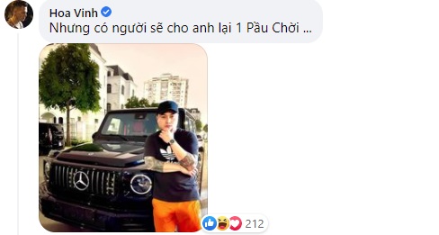 Hoa Vinh bình luận dự đoán Tuấn Hưng chuẩn bị tậu xế hộp khủng mới. Ảnh chụp từ màn hình Hoa Vinh bình luận dự đoán Tuấn Hưng chuẩn bị tậu xế hộp khủng mới. Ảnh chụp từ màn hình