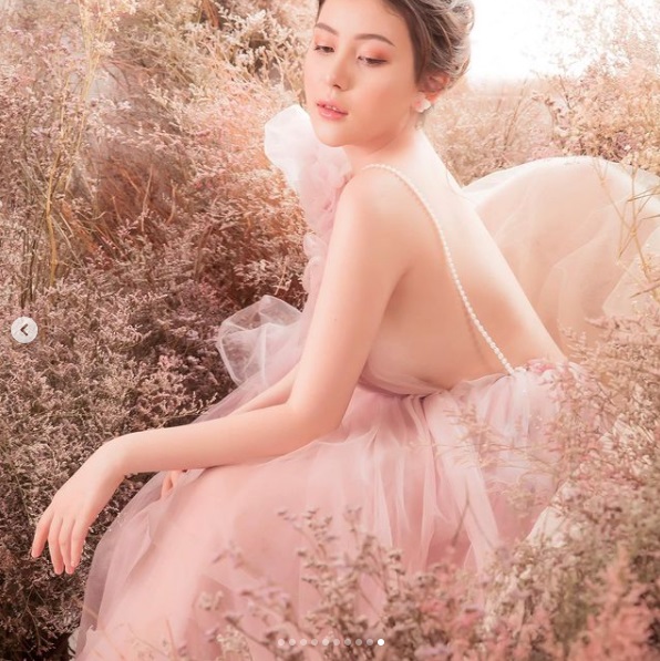 Sở hữu vẻ đẹp cuốn hút cùng chiều cao nổi trội hơn so với các bạn cùng trang lứa, Nhật Anh không ít lần bị bạn bè chọc ghẹo về vẻ bề ngoài của mình nhưng cô nàng bỏ ngoài tai tất cả. Ảnh IGNV