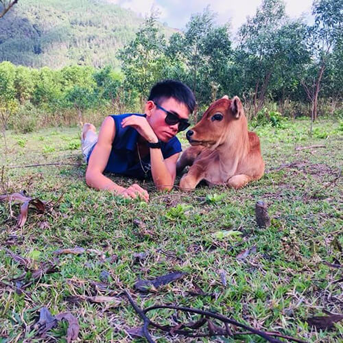 Với bài hát đếm số vang danh khắp 5 châu, chàng trai gốc Bình Định đã nhận được giải thưởng Inspiring Creator Of The Year (Nhà sáng tạo truyền cảm hứng của năm). Ảnh FBNV Với bài hát đếm số vang danh khắp 5 châu, chàng trai gốc Bình Định đã nhận được giải thưởng Inspiring Creator Of The Year (Nhà sáng tạo truyền cảm hứng của năm). Ảnh FBNV