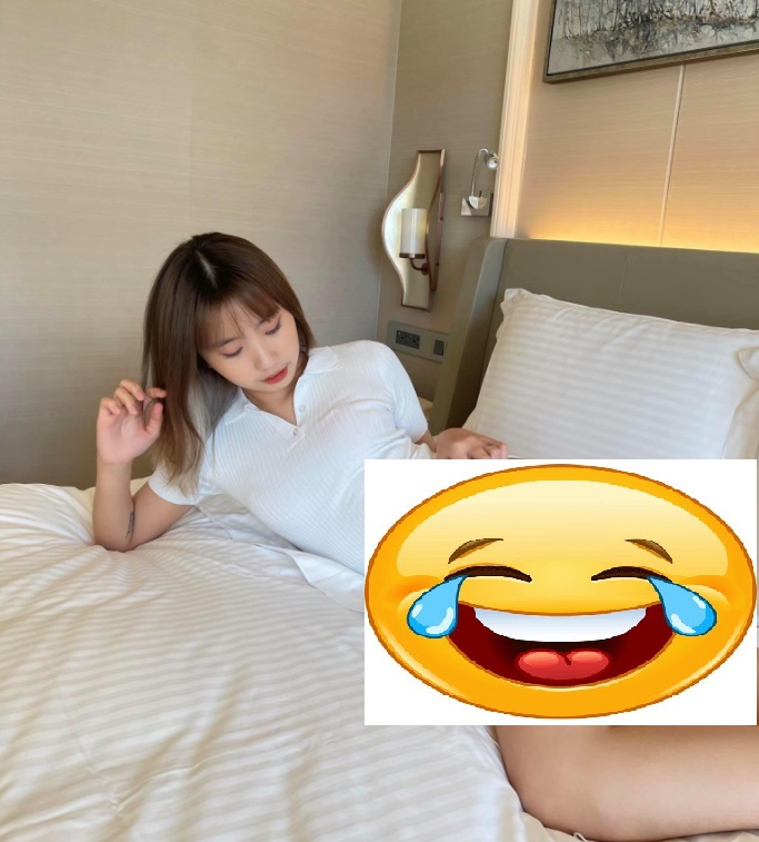 Những lần khoe ảnh chốn riêng tư của hotgirl Tiktok Lê Thị Khánh Huyền làm fan xao xuyến