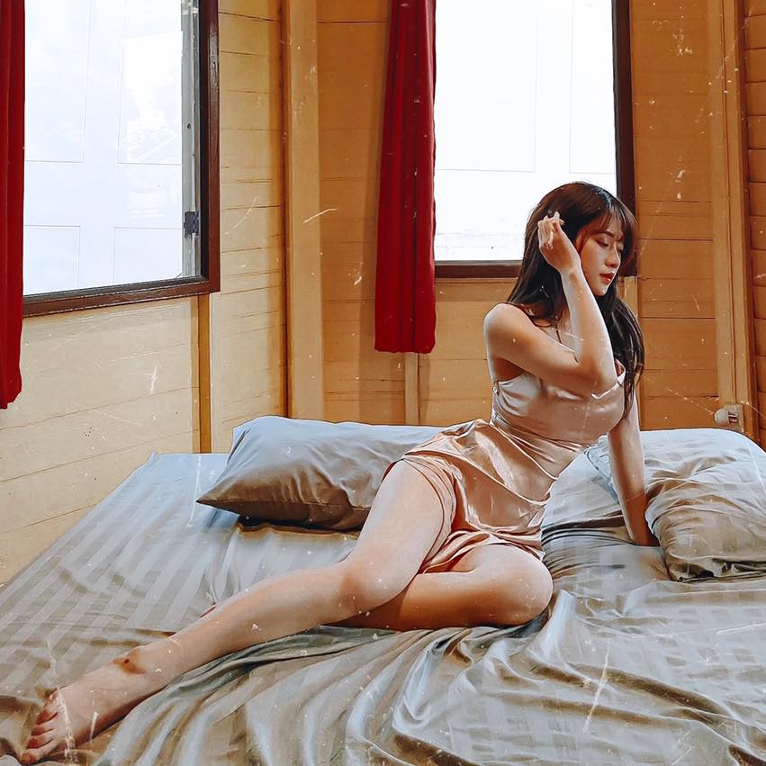 Dàn mỹ nhân vạn người mê của 'Nóng cùng Euro 2020' - Ảnh 1