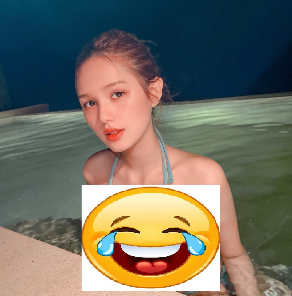 Vợ 'streamer giàu nhất Việt Nam' Xemesis - Xoài Non lộ vóc dáng thật bên bể bơi khiến fan xuýt xoa. Ảnh FBNV