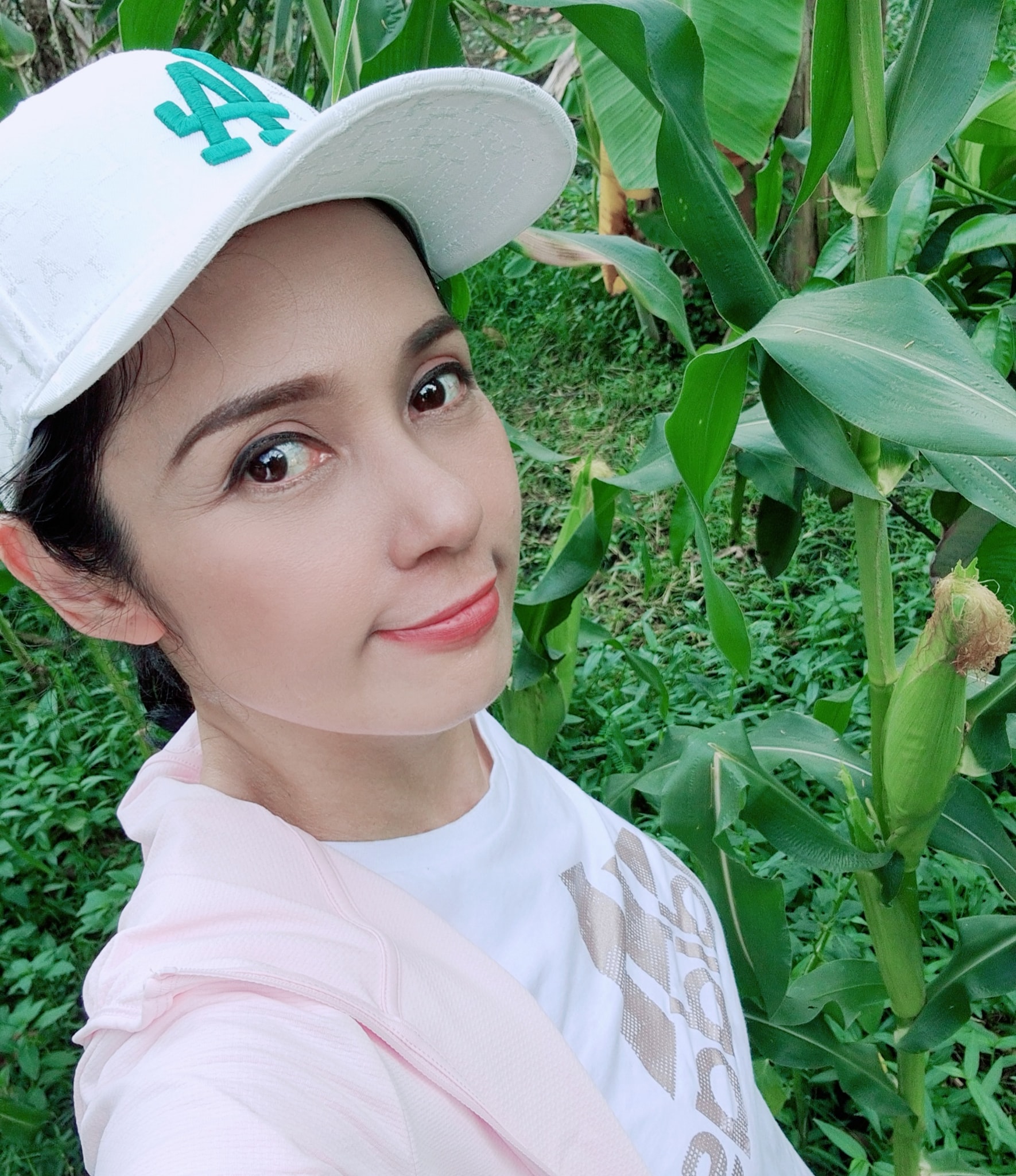 'Người tình' Lý Hùng nói ra sự thật về mối quan hệ oan trái hiểu lầm nhiều năm qua 3 'Người tình' Lý Hùng nói ra sự thật về mối quan hệ oan trái hiểu lầm nhiều năm qua 3