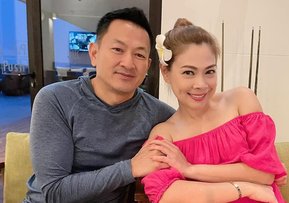 Ca sĩ Thanh Thảo khẳng định vẫn đang hạnh phúc bên chồng sau tin đồn ly hôn. Ảnh internet