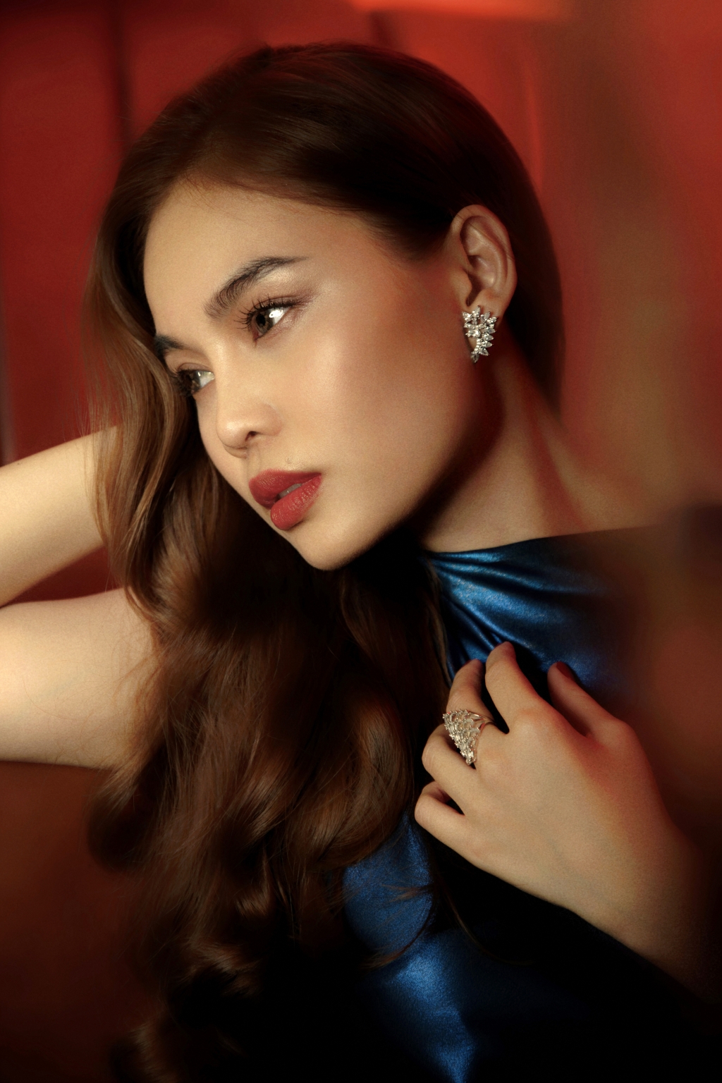 Giang Hồng Ngọc khẳng định không sợ hãi khi có phát ngôn đụng chạm đến người tình tin đồn của Mỹ Tâm 3 Giang Hồng Ngọc khẳng định không sợ hãi khi có phát ngôn đụng chạm đến người tình tin đồn của Mỹ Tâm 3