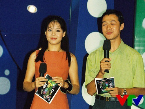 MC Diễm Quỳnh - MC Anh Tuấn, cặp đôi ăn ý nhất nhì của VTV. Ảnh internet MC Diễm Quỳnh - MC Anh Tuấn, cặp đôi ăn ý nhất nhì của VTV. Ảnh internet