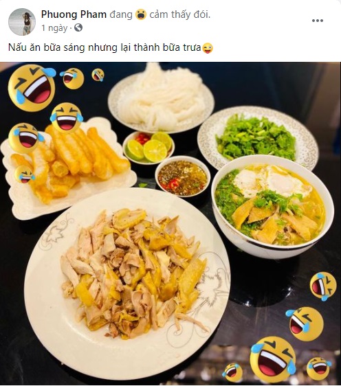 Vợ Mạnh Trường khoe món phở gà do chính tay mình làm. Ảnh FBNV Vợ Mạnh Trường khoe món phở gà do chính tay mình làm. Ảnh FBNV