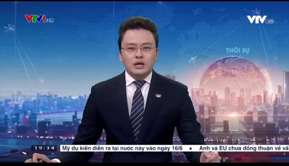 BTV Hữu Bằng VTV lộ khoảnh khắc khó đỡ khi đang dẫn bản tin Thời sự 19h - Ảnh 1 BTV Hữu Bằng VTV lộ khoảnh khắc khó đỡ khi đang dẫn bản tin Thời sự 19h - Ảnh 1