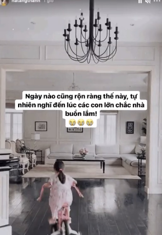 Làm dâu chốn hào môn, Hà Tăng bỗng thừa nhận nỗi sợ lớn nhất liên quan đến các con với Louis Nguyễn. Ảnh IGNV Làm dâu chốn hào môn, Hà Tăng bỗng thừa nhận nỗi sợ lớn nhất liên quan đến các con với Louis Nguyễn. Ảnh IGNV