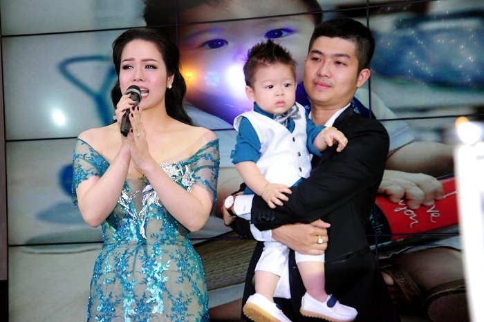 Nhật Kim Anh và chồng cũ khi còn hạnh phúc bên nhau. Ảnh internet Nhật Kim Anh và chồng cũ khi còn hạnh phúc bên nhau. Ảnh internet