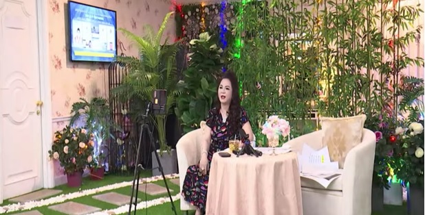 Lộ chi tiết lạ bên trong biệt thự triệu đô của bà Phương Hằng khiến cư dân mạng đồng loạt phản ứng 1 Lộ chi tiết lạ bên trong biệt thự triệu đô của bà Phương Hằng khiến cư dân mạng đồng loạt phản ứng 1