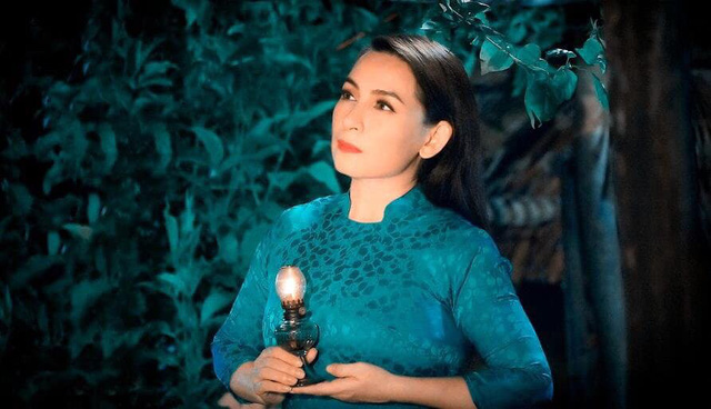 Ca sĩ Phi Nhung qua đời khiến đồng nghiệp, công chúng không khỏi tiếc thương, xót xa. Ảnh internet Ca sĩ Phi Nhung qua đời khiến đồng nghiệp, công chúng không khỏi tiếc thương, xót xa. Ảnh internet