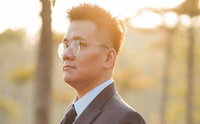 'Cậu IT' của bà Phương Hằng - Nhâm Hoàng Khang có thể đối diện mức án 15 năm tù 2 'Cậu IT' của bà Phương Hằng - Nhâm Hoàng Khang có thể đối diện mức án 15 năm tù 2