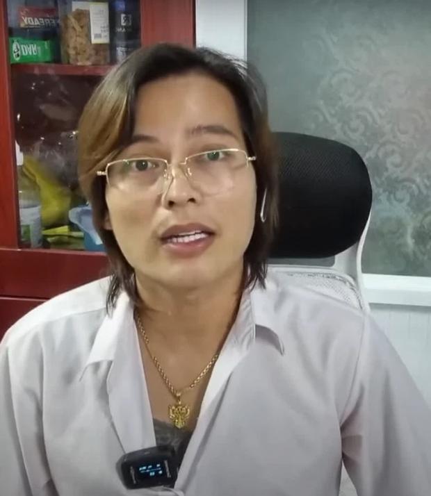 Sư thầy Tịnh thất Bồng Lai tiết lộ quan hệ thật với người đang giúp bà Phương Hằng 2 Sư thầy Tịnh thất Bồng Lai tiết lộ quan hệ thật với người đang giúp bà Phương Hằng 2