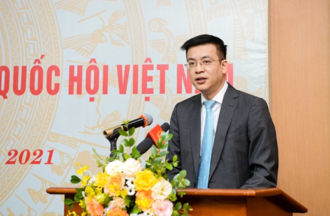 BTV Lê Quang Minh vẫn phong độ sau nhiều năm lui về hậu trường. Ảnh internet BTV Lê Quang Minh vẫn phong độ sau nhiều năm lui về hậu trường. Ảnh internet