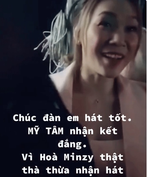 Biểu cảm bất ngờ của Mỹ Tâm lại gây tranh cãi. Ảnh internet Biểu cảm bất ngờ của Mỹ Tâm lại gây tranh cãi. Ảnh internet
