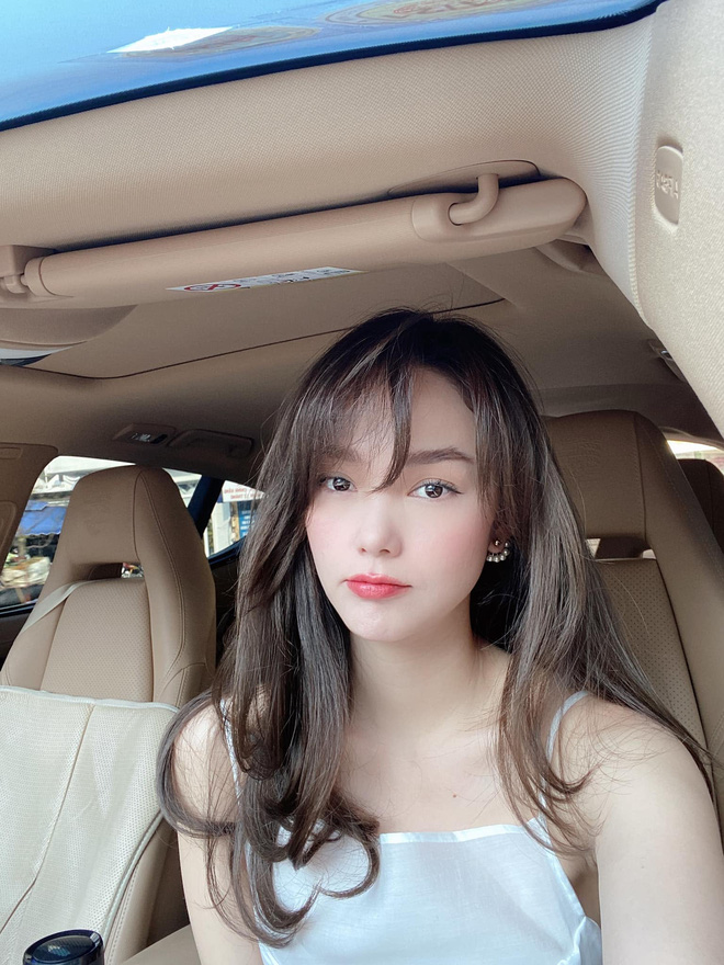 Nhan sắc ngày càng thăng hạng của Minh Hằng. Ảnh FBNV Nhan sắc ngày càng thăng hạng của Minh Hằng. Ảnh FBNV