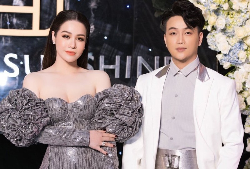 Nhật Kim Anh dính nghi vấn sắp kết hôn với tình trẻ sau thời gian hẹn hò. Ảnh internet Nhật Kim Anh dính nghi vấn sắp kết hôn với tình trẻ sau thời gian hẹn hò. Ảnh internet