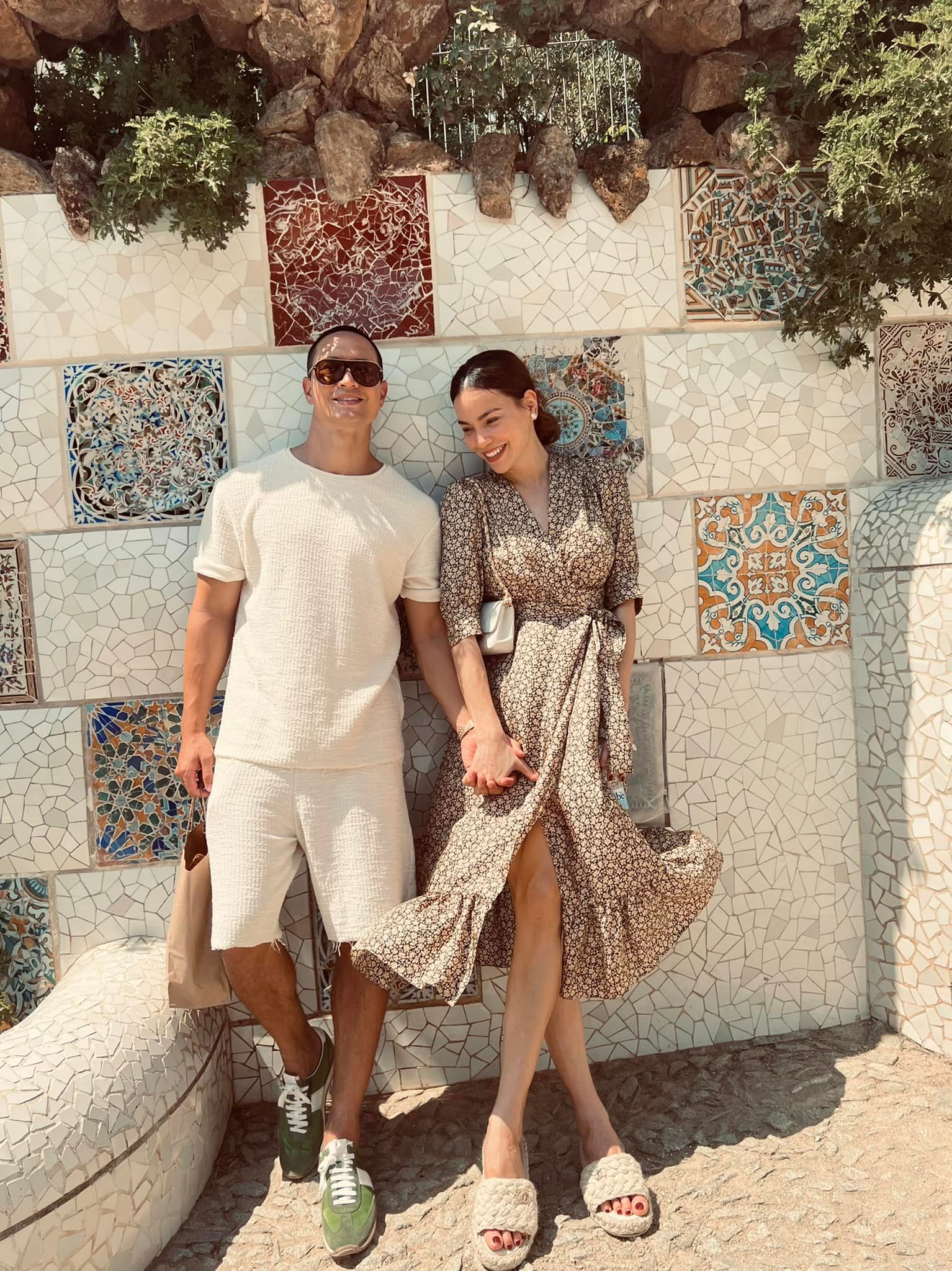 Cặp trai tài gái sắc Hà Hồ - Kim Lý ngày càng hạnh phúc bên nhau. Ảnh internet