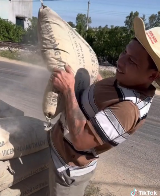 Hình ảnh quen thuộc của Lộc Fuho. Ảnh internet