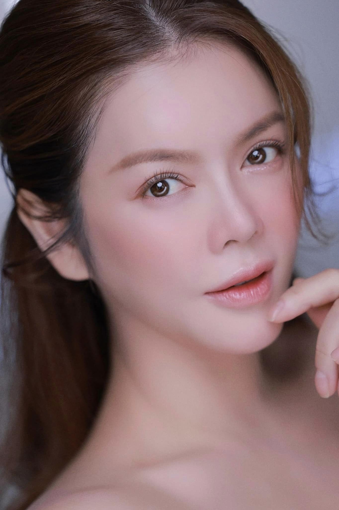 Vẻ đẹp vượt thời gian của Lý Nhã Kỳ khiến cư dân mạng ngưỡng mộ. Ảnh internet