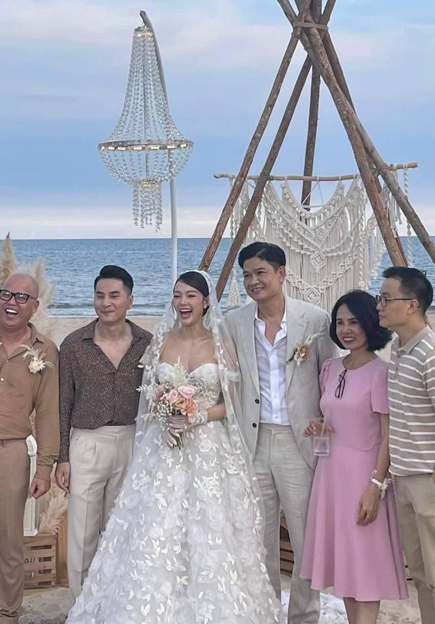 Hình ảnh lộ diện hiếm hoi chân dung chồng Minh Hằng. Ảnh internet