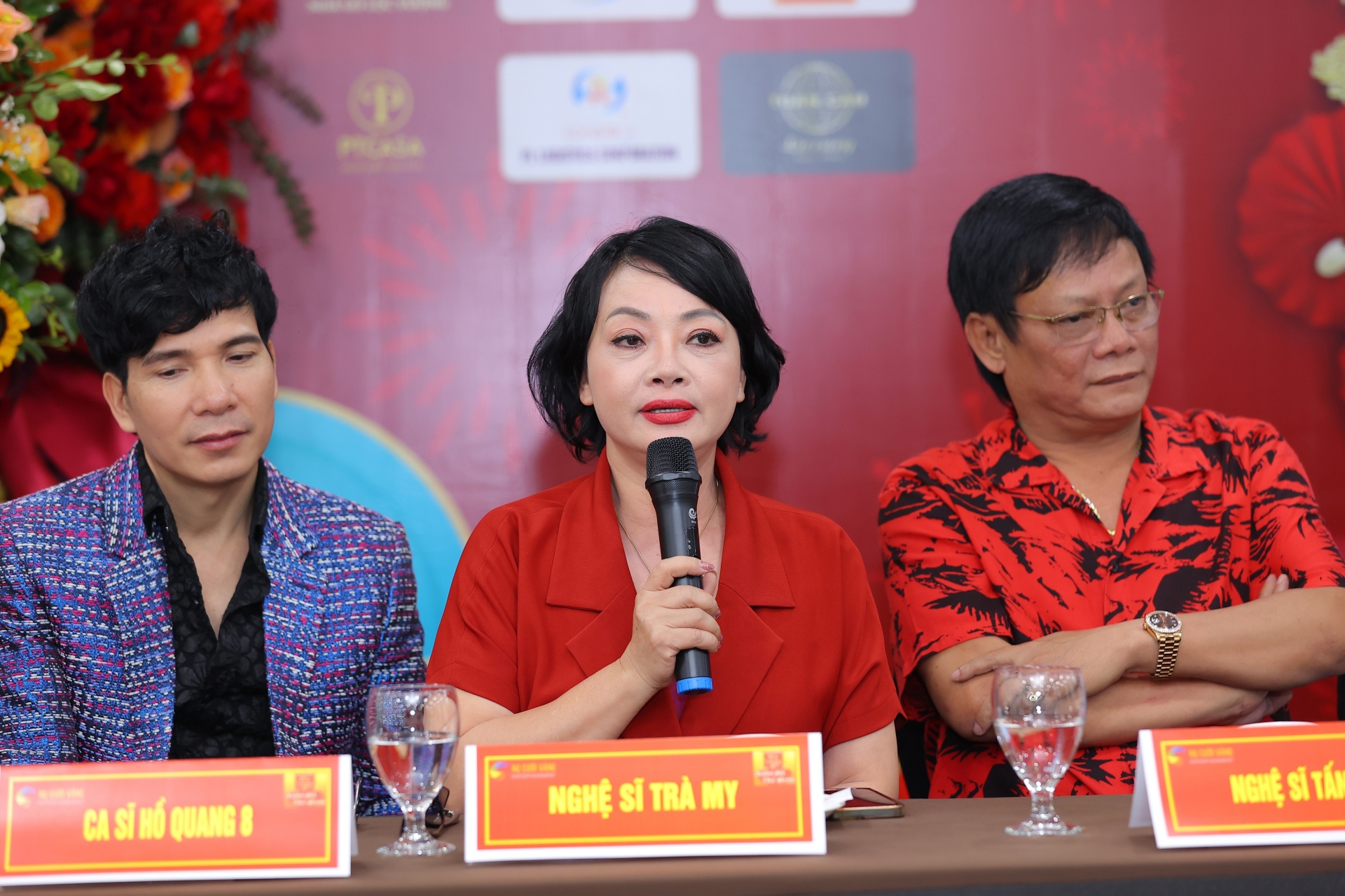 Nghệ sĩ Trà My sẽ giả nam trong hài kịch ở Tết vạn lộc 2023.