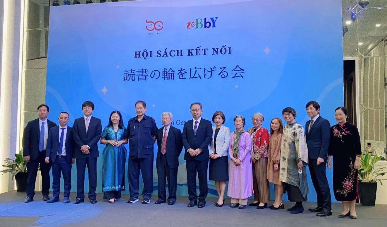 Nhiều diễn giả, nhà văn hai nước Việt Nam - Nhật Bản tham gia Hội sách kết nối 2022.