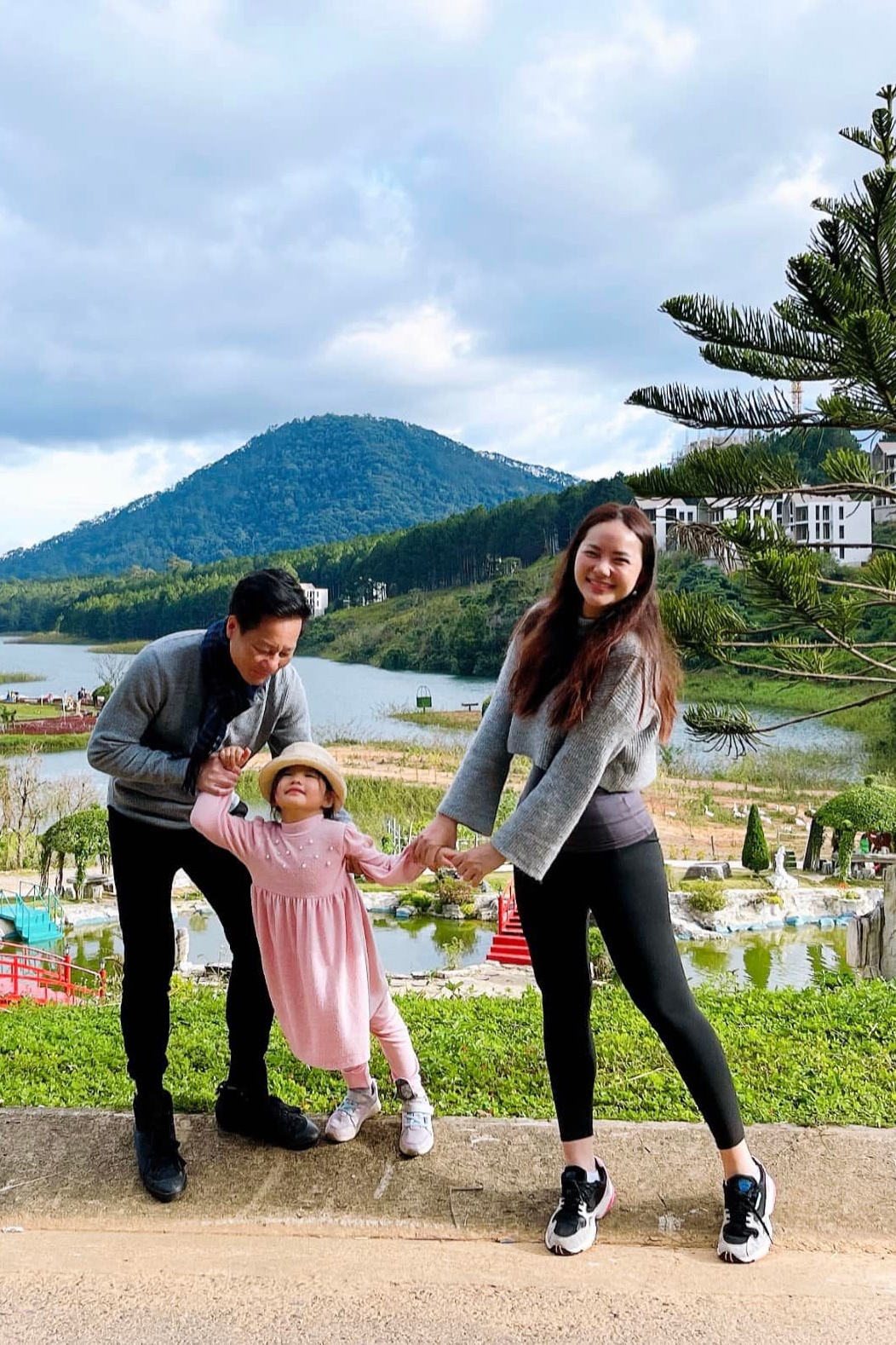 Chồng đại gia viết di chúc để lại toàn bộ tài sản cho Phan Như Thảo. Ảnh internet