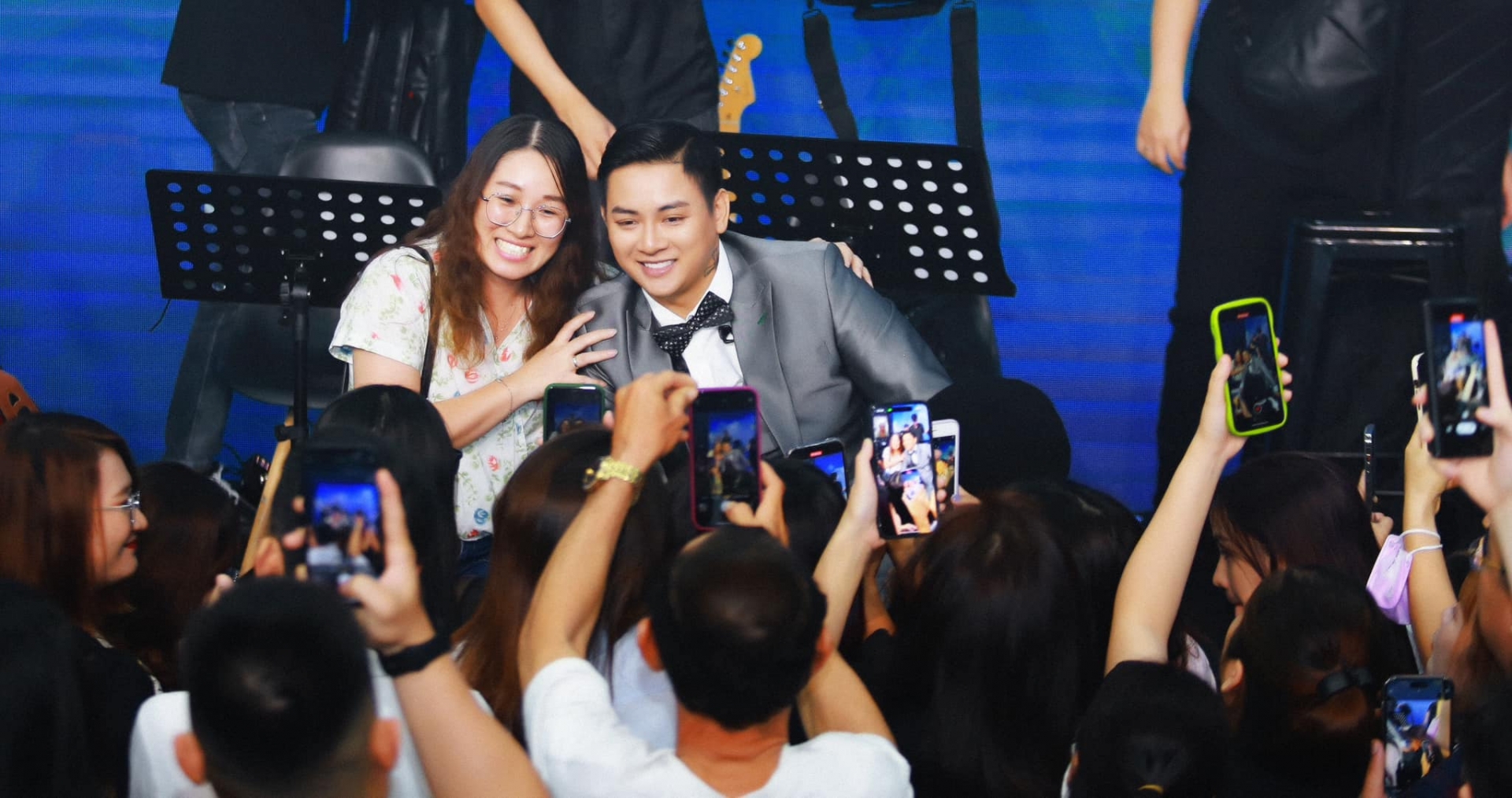 Hoài Lâm có hành động khiến CDM không thể không yêu thương trong ngày tái xuất - Ảnh 1