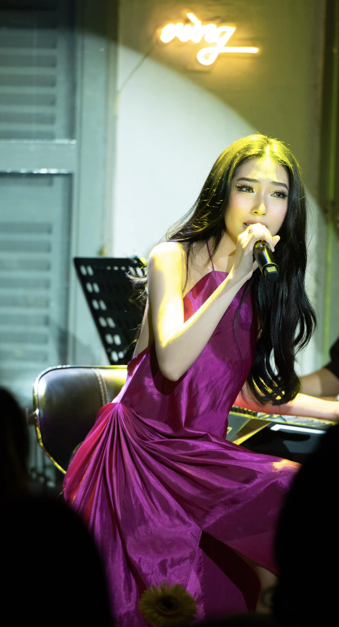 Nhan sắc ngày càng xinh đẹp của Khổng Tú Quỳnh. Ảnh internet