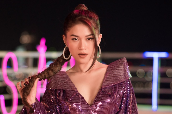 Chân dài bị nghi đẻ con cho Đàm Vĩnh Hưng cật lực giảm cân khoe vóc dáng nuột nà - Ảnh 1