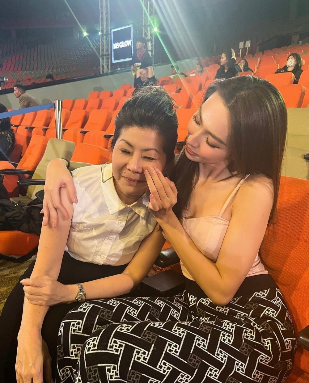 Giám đốc điều hành MGI luôn quan tâm đến Hoa hậu Thùy Tiên. Ảnh internet