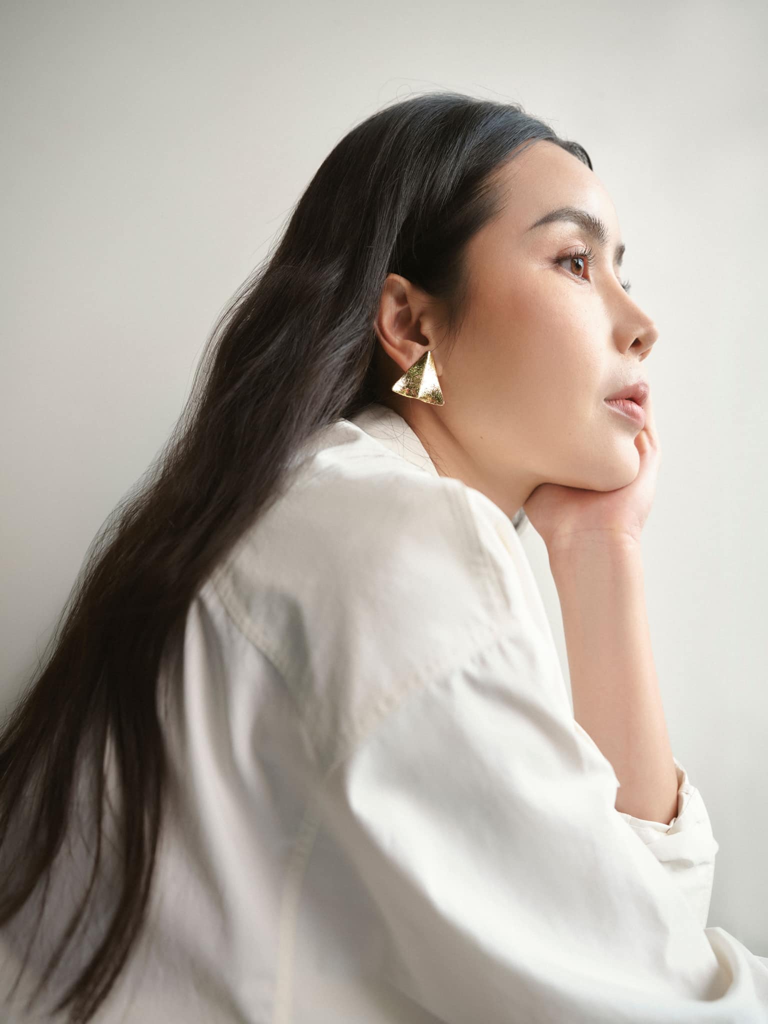 Lưu Hương Giang ẩn ý về về những nỗi khổ đau từng trải hậu ồn ào của Hồ Hoài Anh. Ảnh internet Lưu Hương Giang ẩn ý về về những nỗi khổ đau từng trải hậu ồn ào của Hồ Hoài Anh. Ảnh internet