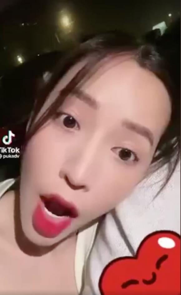 Puka khoe ảnh tựa vai người bí ẩn khiến cư dân mạng xôn xao. Ảnh internet