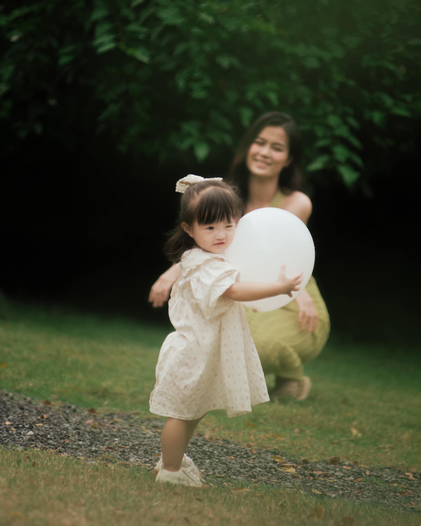 Sinh ra đã ngậm thìa vàng, ái nữ nhà Đông Nhi đúng chuẩn fashionista - Ảnh 1