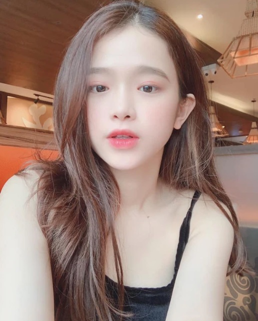 Linh Ka trẻ trung, xinh đẹp. Ảnh internet Linh Ka trẻ trung, xinh đẹp. Ảnh internet