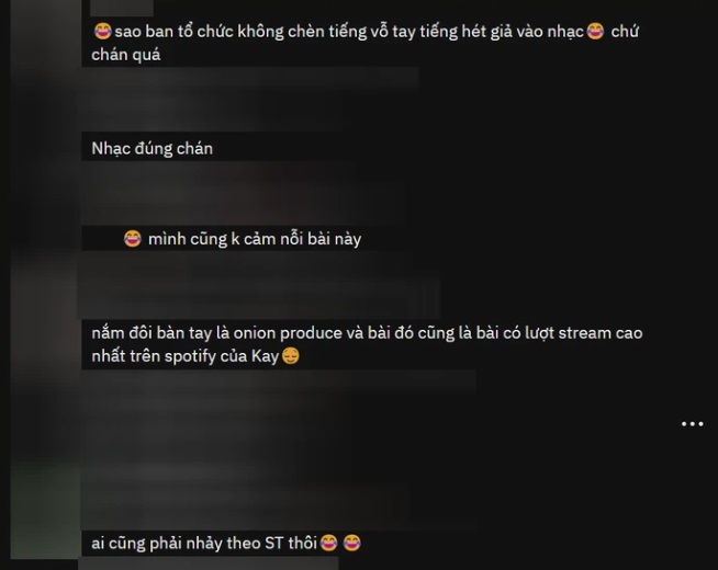 Cư dân mạng không mấy hào hứng với phần trình diễn của Kay Trần. Ảnh internet Cư dân mạng không mấy hào hứng với phần trình diễn của Kay Trần. Ảnh internet