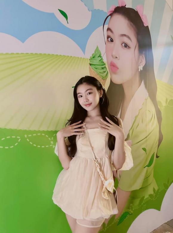 Ái nữ nhà MC Quyền Linh khoe vẻ đẹp ngọt ngào, trong veo - Ảnh 2 Ái nữ nhà MC Quyền Linh khoe vẻ đẹp ngọt ngào, trong veo - Ảnh 2