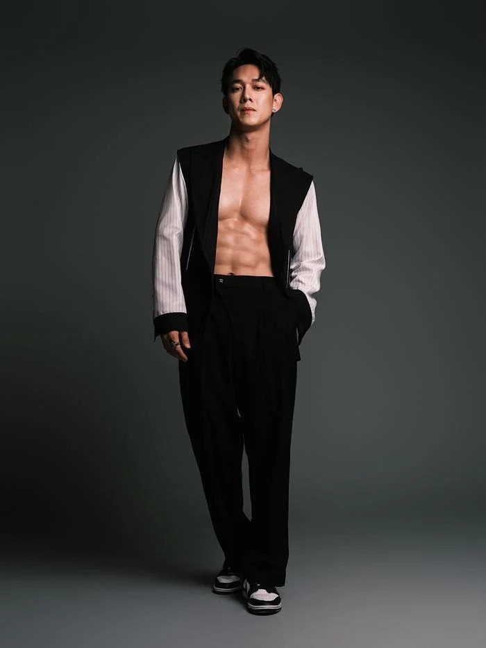 Body đáng mơ ước của Song Luân. Ảnh internet