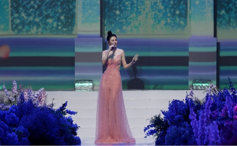 'Ngọc nữ bolero' Tố My giữ bí mật về chuyện cát-xê khi đi hát ở đám cưới đại gia. Ảnh internet