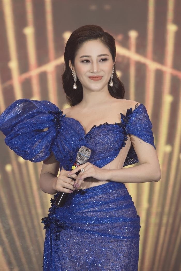 Tố My sở hữu giọng hát ngọt ngào, nhan sắc xinh đẹp khiến người xem khó rời mắt. Ảnh internet